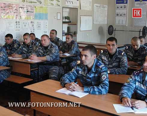 На Кіровоградщині працівники міліції вдосконалюють навички надання долікарської допомоги (фото)